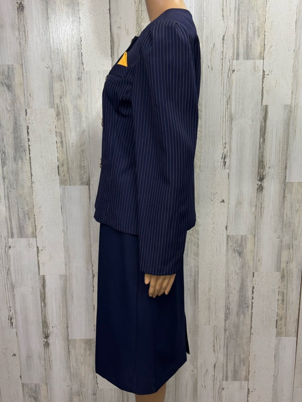 Good Times Vintage 80’s Navy Pinstripe Double-Breasted Skirt Suit - Picture 4 of 10